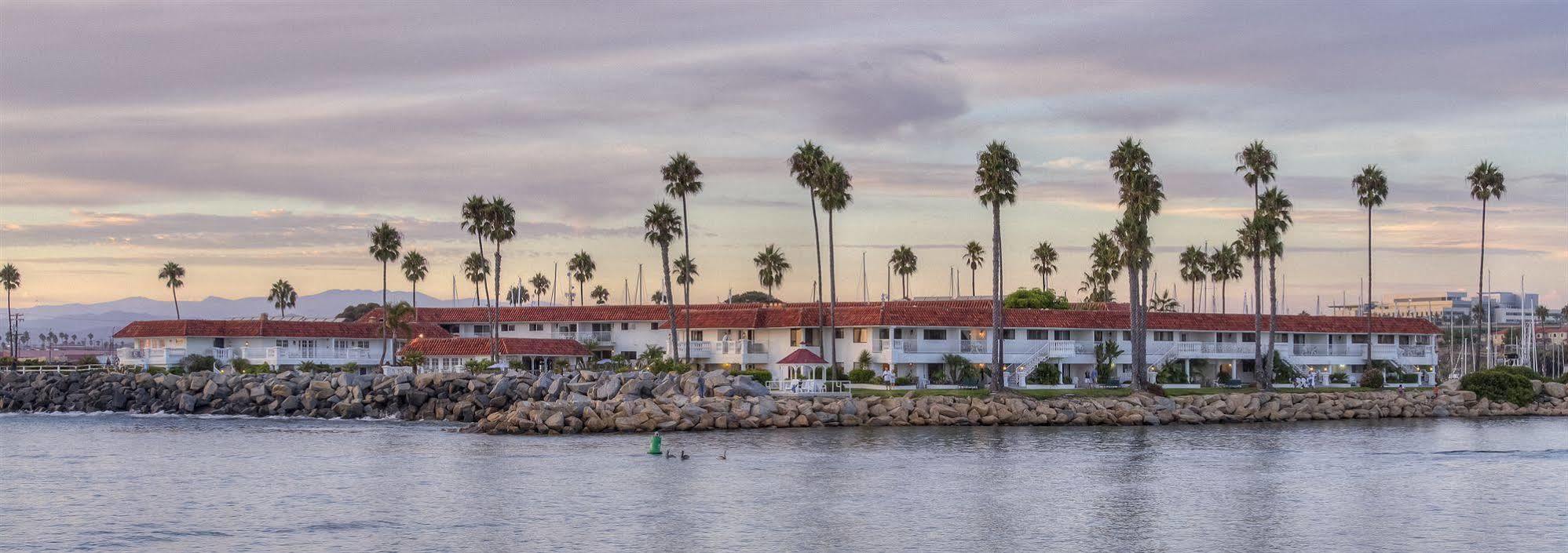 Oceanside Marina Suites - A Waterfront Hotel Exteriér fotografie